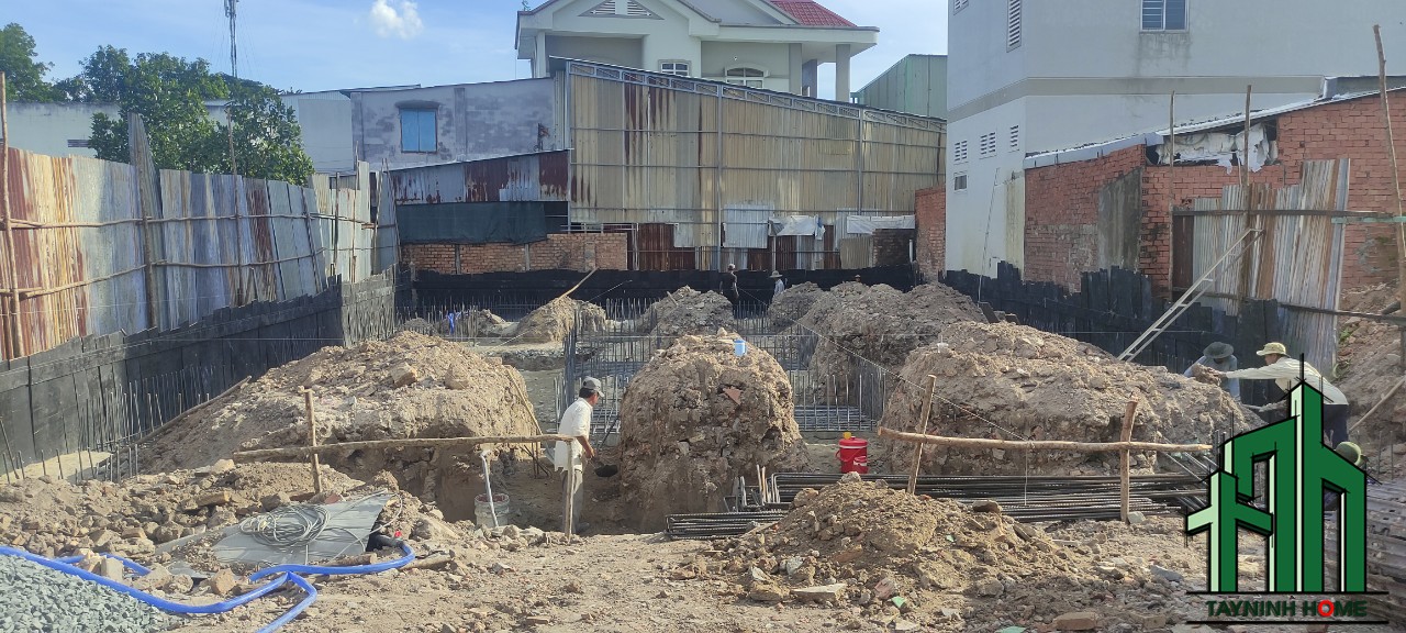 Hố rổ mong khách sạn